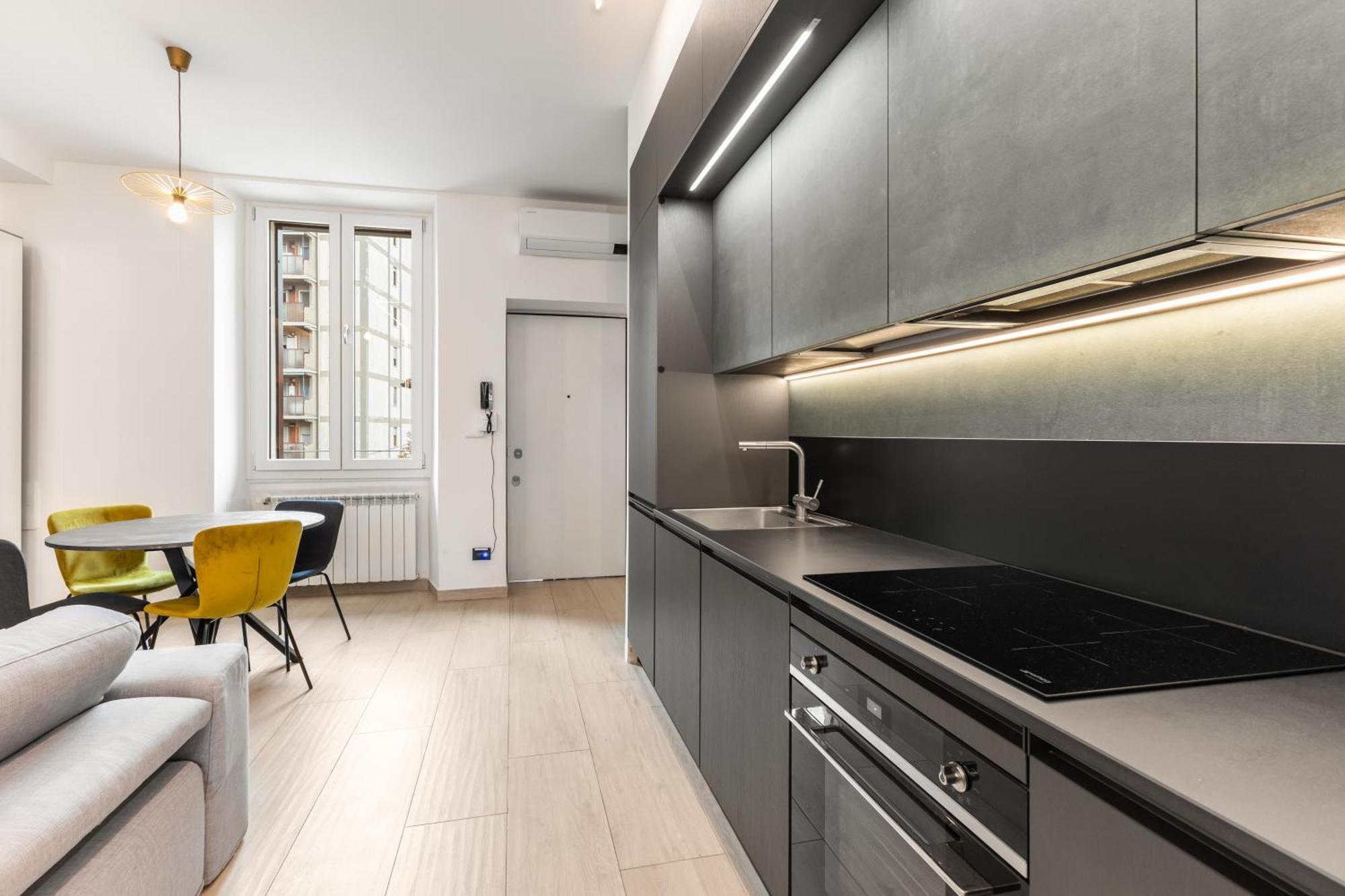 Minimal House - 4Persone - Centro Apartment มิลาน ภายนอก รูปภาพ